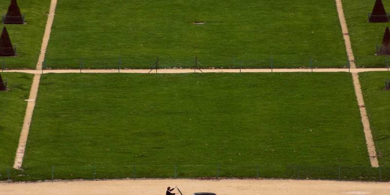 AZR243：揭秘域名注册、网络技术与SSL证书的协同安全架构