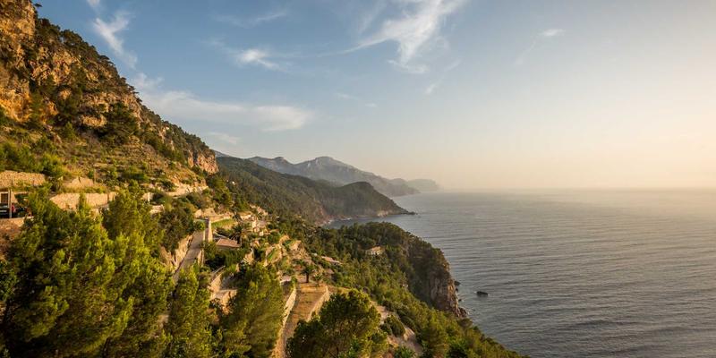 AZR298：融合SSL证书与专业网站设计的全方位技术服务解决方案